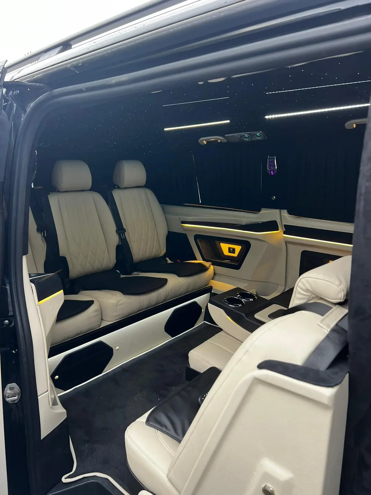 VIP Mercedes Vito